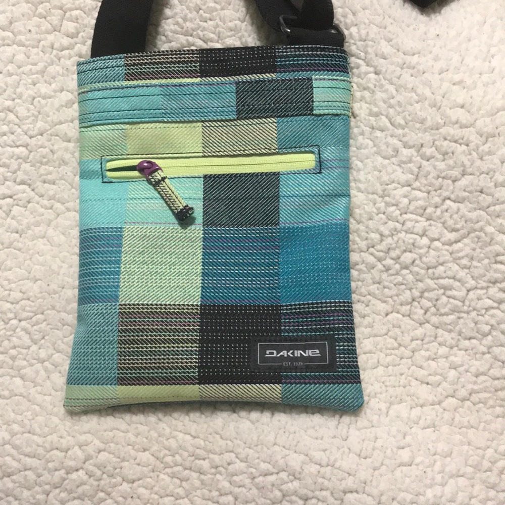 Dakine Crossbody Bag
